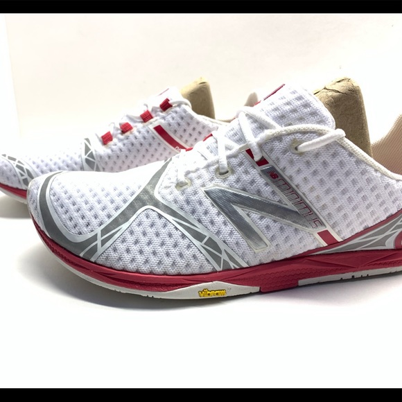 New Balance Shoes - Women’s New Balance Minimus training sneakers 8D